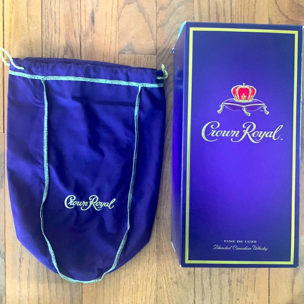 20 1.75 L Crown Royal bags inside of one CR box